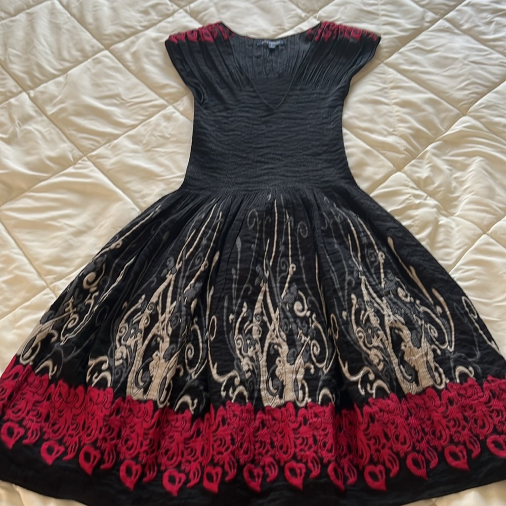 Max Edition Black  Red & Silver Embroidery Smocked Bodice Sleeveless Dress Small